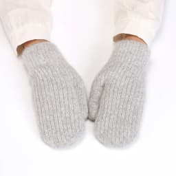 Knitted Gloves Wool Mittens Men Women Winter Outdoor Windproof Warm Student Thick Cute Fluffy Mittens Rabbit Hair Gloves