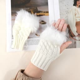 1 Pair Women Winter Warm Gloves Sexy Faux Rabbit Fur Hand Wrist Warmer Fingerless Gloves Suede Women Mittens Warm Wrist Gloves