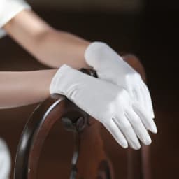 Elegant Satin Bridal Bridesmaid Wedding White Short Gloves Finger Wrist Women Pageant Perform Prom Drive Etiquette Accessories