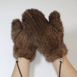 2026 New Knitted 100% Natural Mink Fur Gloves Women Winter Warm Good Elastic Mink Fur Mittens Russian Female Genuine Fur Glove