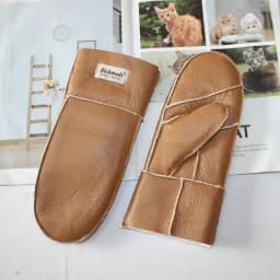New Leather Women's Fur Gloves Winter Sheepskin Stitching Thick Warm Wool Lining Cold-Proof Mittens