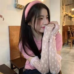 1Pair Women Lace Hollow-Out Sun UV Protection Fingerless Sleeves Thin Mesh Breathable Sleeves Summer Drive Cycling Sleeve Mitten