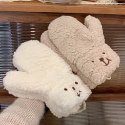 New 1Pair Women Girls Plush Cute Bear Claw Warm Gloves Soft Anime Cosplay Plush for Christmas Party Accessories Women Mittens