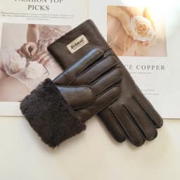 New Women's Fur All-in-One Sheepskin Gloves Leather Color Warm Winter Wool Lining Wind and Cold Gloves