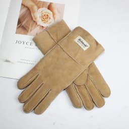 New Women's Fur All-in-One Sheepskin Gloves Leather Color Warm Winter Wool Lining Wind and Cold Gloves