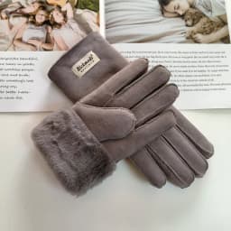 New Women's Fur All-in-One Sheepskin Gloves Leather Color Warm Winter Wool Lining Wind and Cold Gloves