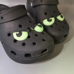 Fun Fluorescent Big Eyes Hole Shoe Charms Decorations Self Luminous Soft Adhesive Shoes Buckle DIY 3D Hole Shoe Accessories