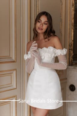 Boat Collar Satin A-line Bohemian Short Mini Wedding Gown with 3D Floral Lace Backless Lace up Wedding Bridal Dress Customized