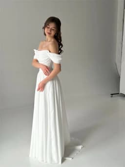 Customized New Arrival Off Shoulder Neckline Satin A-Line Wedding Dress Lace-up Back Floor Length Sweep Train Gown For Bride