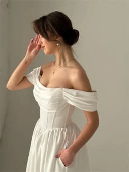 Customized New Arrival Off Shoulder Neckline Satin A-Line Wedding Dress Lace-up Back Floor Length Sweep Train Gown For Bride