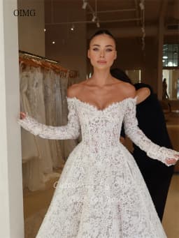 OIMG Luxurious Lace Off The Shoulder A Line Wedding Dress Backless Bride Dresses Floor Length Long Tail Wedding Gowns Customized