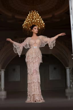 BABYONLINE Customized Arabic Nude Sparking Stone Gems Luxury Beige Wedding Gown with Full Wide Sleeves Tiered Gowns Bridal Party