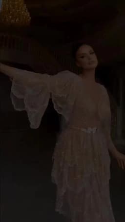 BABYONLINE Customized Arabic Nude Sparking Stone Gems Luxury Beige Wedding Gown with Full Wide Sleeves Tiered Gowns Bridal Party