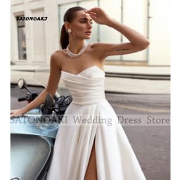 Customized Elegant Side Split Strapless White Satin Wedding Dress for Bride A-Line Lace-up Pleat Bride Gown Vestidos De Novia