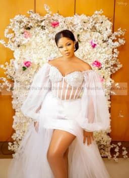 2026 Nigeria White Wedding Dresses for Bride Off Shoulder Long Sleeves Corset Side Split Tulle Bridal Shower Dress Customized