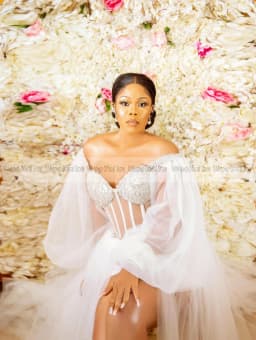 2026 Nigeria White Wedding Dresses for Bride Off Shoulder Long Sleeves Corset Side Split Tulle Bridal Shower Dress Customized