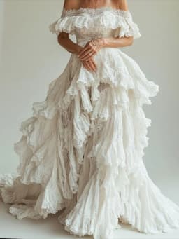 Chic Off Shoudler Sleeveless Lace Tiered A-Line Bride Wedding Dresses Bridal Gowns Customized