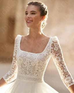 Customized Classic Wedding Dresses 2025 Lace Bridal Gowns Square Neckline Bride Dresses 3/4 Sleeves Wedding Gowns Cut Out Back