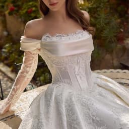 Graceful Wedding Dress Embroidered Lace On Satin Ball Gown Full Sleeve Boat Neck Customized Lace Up Robe MariéE Satin Plus Size