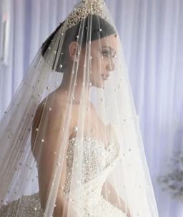 2026 Dubai Luxury Pearls Beading Sweetheart Ball Gown Wedding Dresses Princess Sleeveless Bride Gowns Vestido De Noiva Custom
