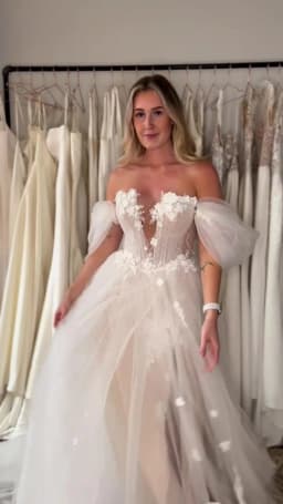 Boho Off The Shoulder V-neck 3d Flower A Line Wedding Dresses Side Slit Custom Made Formal Bridal Grown 2025 Rode De Morrie