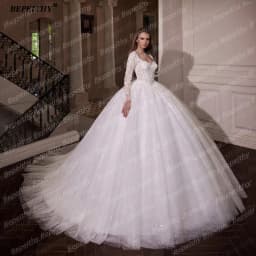 BEPEITHY Customized Princess Glitter Ivory Wedding Dresses Women Full Sleeves Lace Ball Bridal Gown Court Train 2026 Sweetheart