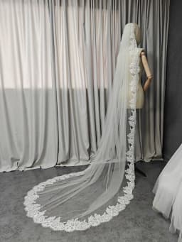 Customized Eyelash Lace Veil, 2m/2.5m/3m Wedding Veil with Comb, 1.5m Width Ivory Bridal Veil with Eyelash Lace
