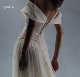 ZIBUYU Customized 2026 Simple Elegant Luxury Wedding Dress Off Shoulder Backless Floor Length Tulle Ruched High Slit Bridal Gown