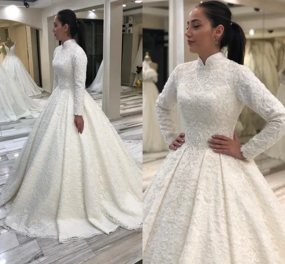 Customized Lace Bride Dress Beading Muslim Wedding Dress Long Vintage O -Neck Wedding Gown Long Train Mariage