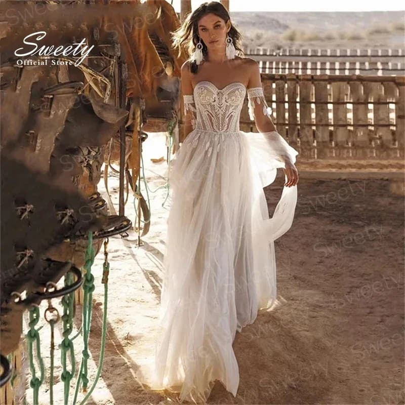 Boho Deep Wedding Dress Organza With Embroidery Beach A-Line Ballgown Sleeveless Strapless Bride Dress Customized Robe De Mariee