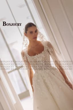 BONJOURY Vintage Backless Wedding Dresses For Woman Bride Tulle Appliques Spagehtti Straps Vestidos De Noiva Customized