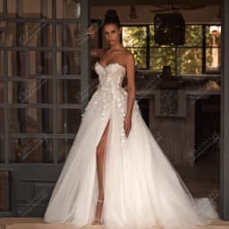 Gorgeous Wedding Dresses A Line Tulle Tiered Bridal Gowns Sexy Strapless Backless Robes Glamorous Vestidos De Novia Customized