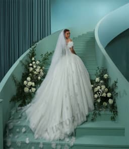VIKTORIA Glitter Princess Wedding Dresses For Woman Bridal Ball Gowns Off Shoulder 3D Flowers Vestidos Novias Boda Custom Made