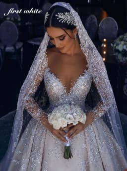Customized Gorgeous Backless V Neck Wedding Dress Dubai Beaded Bling Ball Gown with Veil Vestido De Novia Plus Size Bridal Gowns