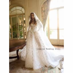 Luxurious Full Lace Wedding Dress Elegant Off-the-Shoulder Bridal Gown Long Sleeve Sweetheart Ball Gown Robe De Mariée Custom