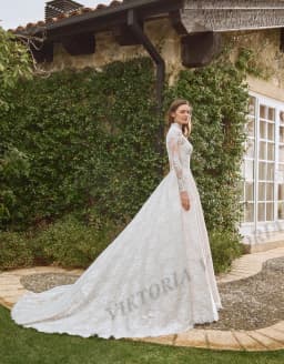 VIKTORIA Glamrous Tulle Wedding Gown for Bride Appliques High Neck Pleat A-line Royai Train Robe De Soiree De Mariage Customized