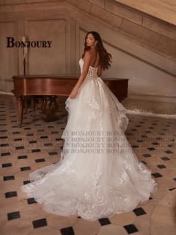 BONJOURY Modern Wedding Dresses for Women A-line Button Ruched Appliques Sleeveless Court Train Vestidos De Novia Customized