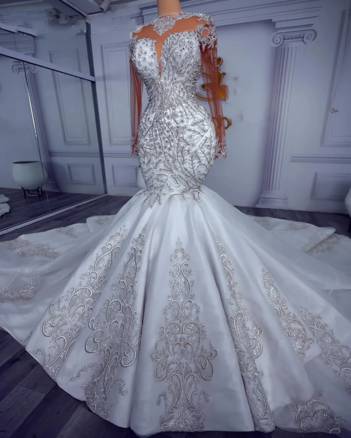 Customized Arabic Aso Ebi Plus Size Mermaid Wedding Dress Beaded Crystals Lace Sheer Neck Long Sleeves Bridal Gowns Dresses