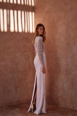 MisShow New Pearl Beaded Mermaid Weddding Dresses Luxury 2026 Long Sleeves Floor Length Bridal Gowns with Back Split Customized