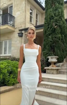 Simple Mermaid Wedding Dress Sleeveless Sexy High Slit Spaghetti Straps Pleat Square Collar Bridal Growns Sweep Train Customized