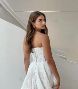 Kyoto Customized Ivory Lace Appliques Sleeveless Wedding Dress A-line Button Back vestidos de novia Chapel Train Evening Dresses