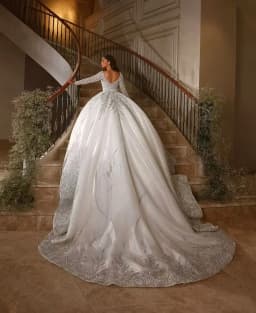 Customized Luxury Satin Ball Gown Wedding Dress Lace Pearls Beaded LongSleeves Sheer Neck White Bridal Gown Vestido De Novia
