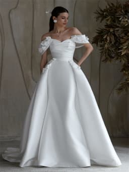 Customized Off Shoulder Sweetheart Neckline Satin Mermaid Wedding Dress Lace-up Back Floor Length Sweep Train Gown For Bride