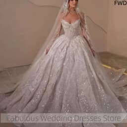 Customized Graceful Wedding Dresses Pearls Bridal Ball Gowns Strapless Sleeveless Bride Dress Robe De Mariée