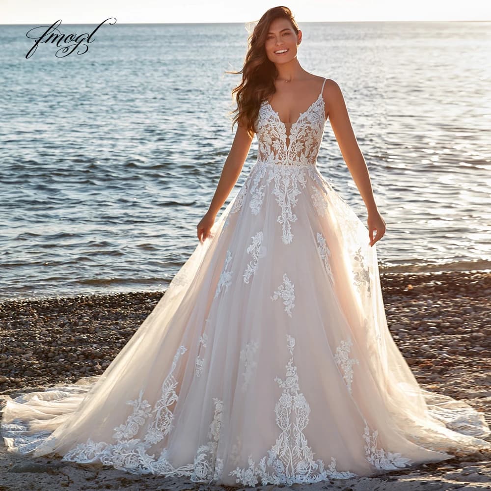 Customized A-Line Romantic Vintage Wedding Dresses Sweetheart Spaghetti Straps Vestido De Novia Appliques Delicate Bride Dress
