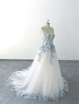 Kyoto Light Blue Floral Embroidery Wedding Dress Sleeveless Square Neck vestidos de novia Customized A-line Fairy robe de mariée