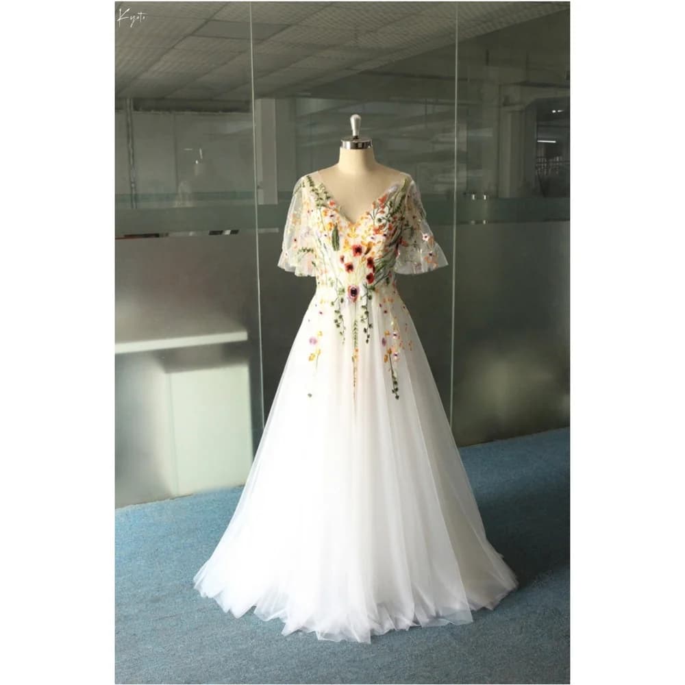 Kyoto Customized V Neck Embroidered Flowers Wedding Dress A-line Short Sleeves vestidos de novia Floor-length Evening Dresses