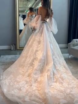 Customized Vintage Lace Mermaid Wedding Dress V-Neck Applique Pleat Bridal Gown Off Shoulder 3D Flower High Quality Bride Gowns