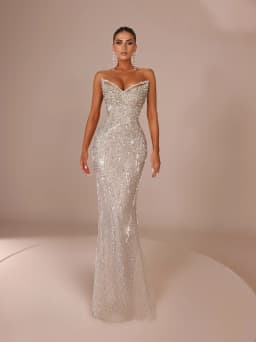 Royal Exquisite V Neck Wedding Dress With Detachable Tail Charming Sequins Tassel Elegant Customized Romantic Beaded Bride Wear