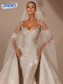 Royal Exquisite V Neck Wedding Dress With Detachable Tail Charming Sequins Tassel Elegant Customized Romantic Beaded Bride Wear